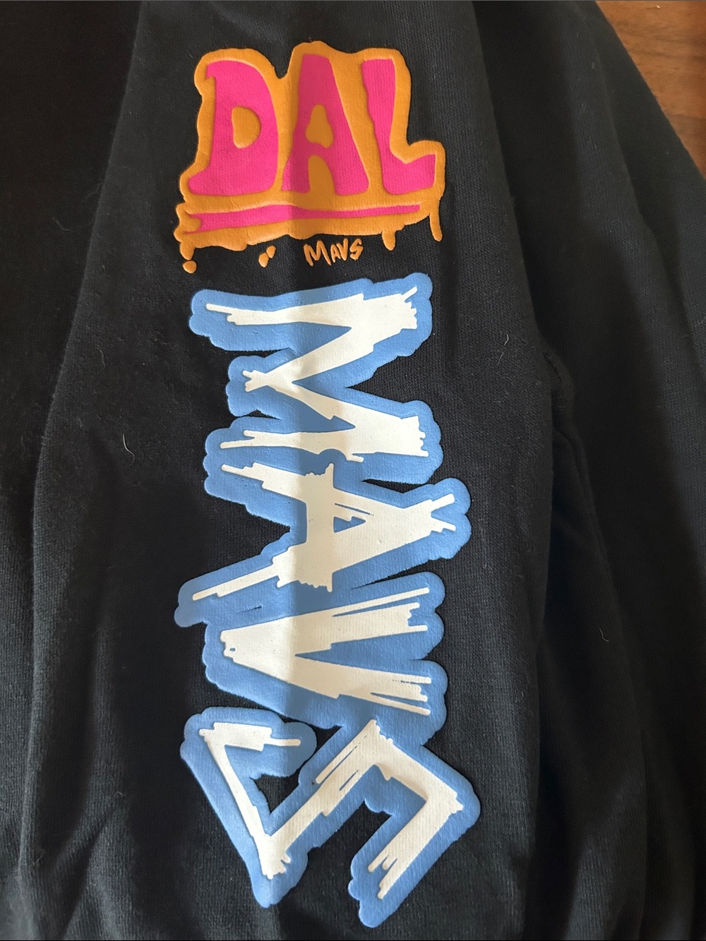 Mitchell & Ness Dallas Maverick Slap Sticker Pullover Sweatshirt - Picture 5 of 5